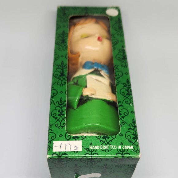Vintage Christmas Chalk Ware Caroler Green Smock Made in Japan New in Box - Picture 7 of 7